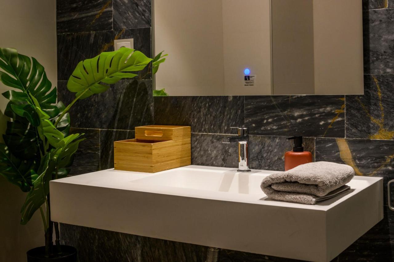 Romea Suites Мурсия Экстерьер фото